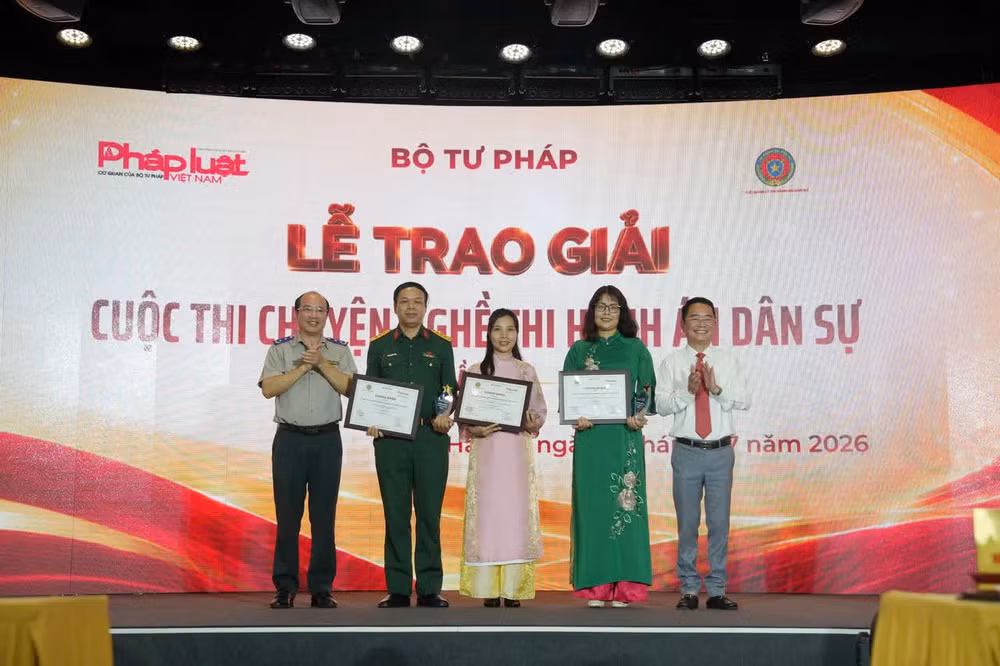 tao-giai-nhi.jpg