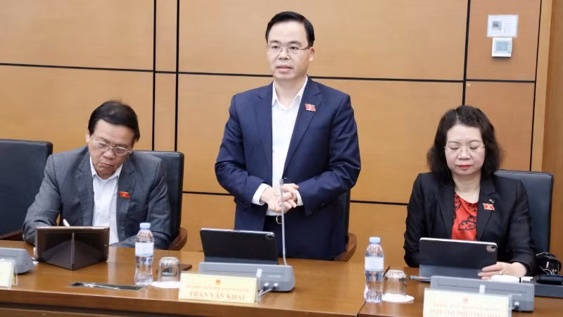 db-tran-van-khai-9599.jpg