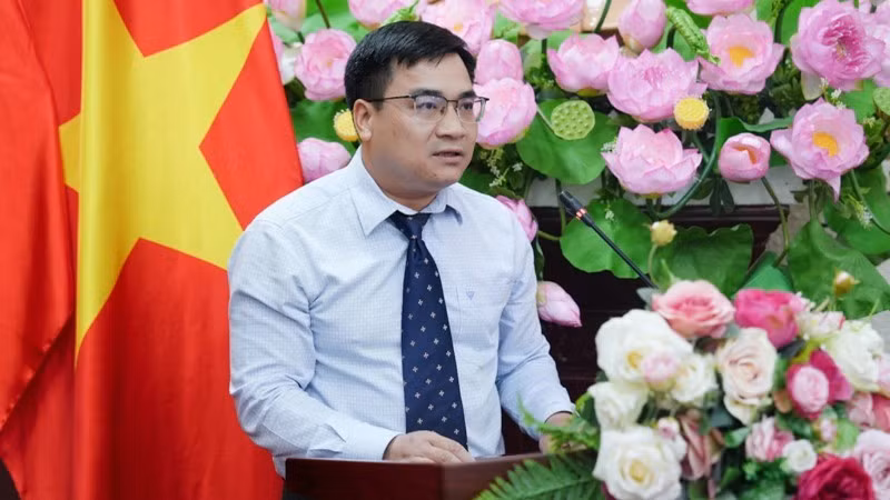 ong-le-tuan-phong-anh-thu-473-9052.jpg