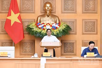 Thủ tướng Chính phủ Phạm Minh Chính chủ trì phiên họp. (Ảnh: Trần Hải)