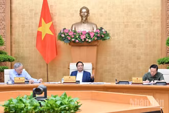 Thủ tướng Phạm Minh Chính chủ trì phiên họp Chính phủ chuyên đề về xây dựng pháp luật tháng 7/2025. (Ảnh: Trần Hải). 