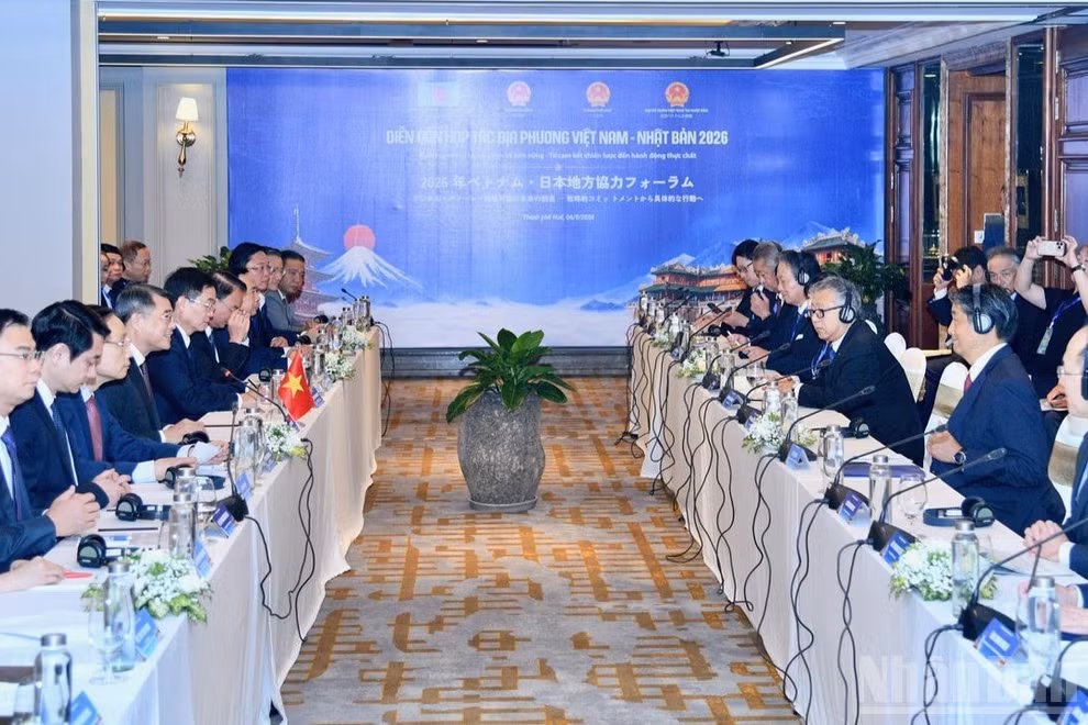 Thủ tướng Chính phủ Lê Minh Hưng chủ trì cuộc gặp . (Ảnh: THANH GIANG)