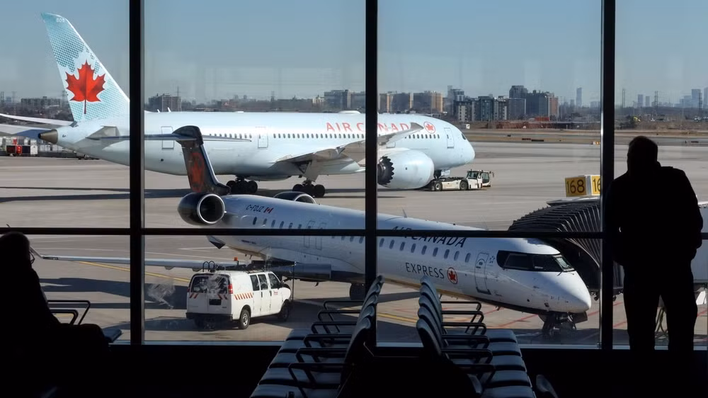 Tòa phán quyết Air Canada phải chịu trách nhiệm khi chatbot AI trên website cung cấp thông tin sai về chính sách vé tang lễ.