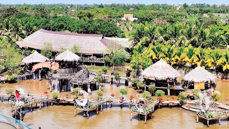 Cù Lao Giêng tận dụng lợi thế phát triển du lịch trải nghiệm sông nước.