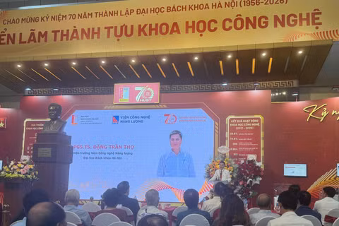 Quang cảnh chương trình Cơ hội hợp tác khoa học, công nghệ và đổi mới sáng tạo, phát triển công nghệ chiến lược và sản phẩm chiến lược. (Ảnh: HÀ LINH)