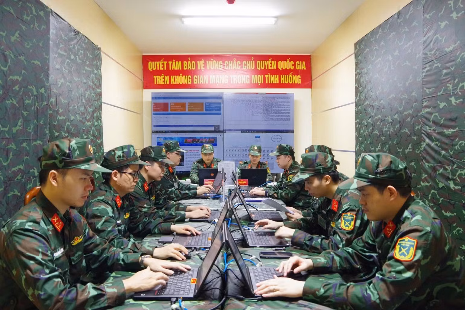 Bảo vệ nền tảng tư tưởng của Đảng trong tình hình mới 5.jpg