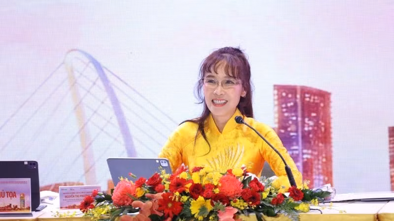 madam-2.jpg