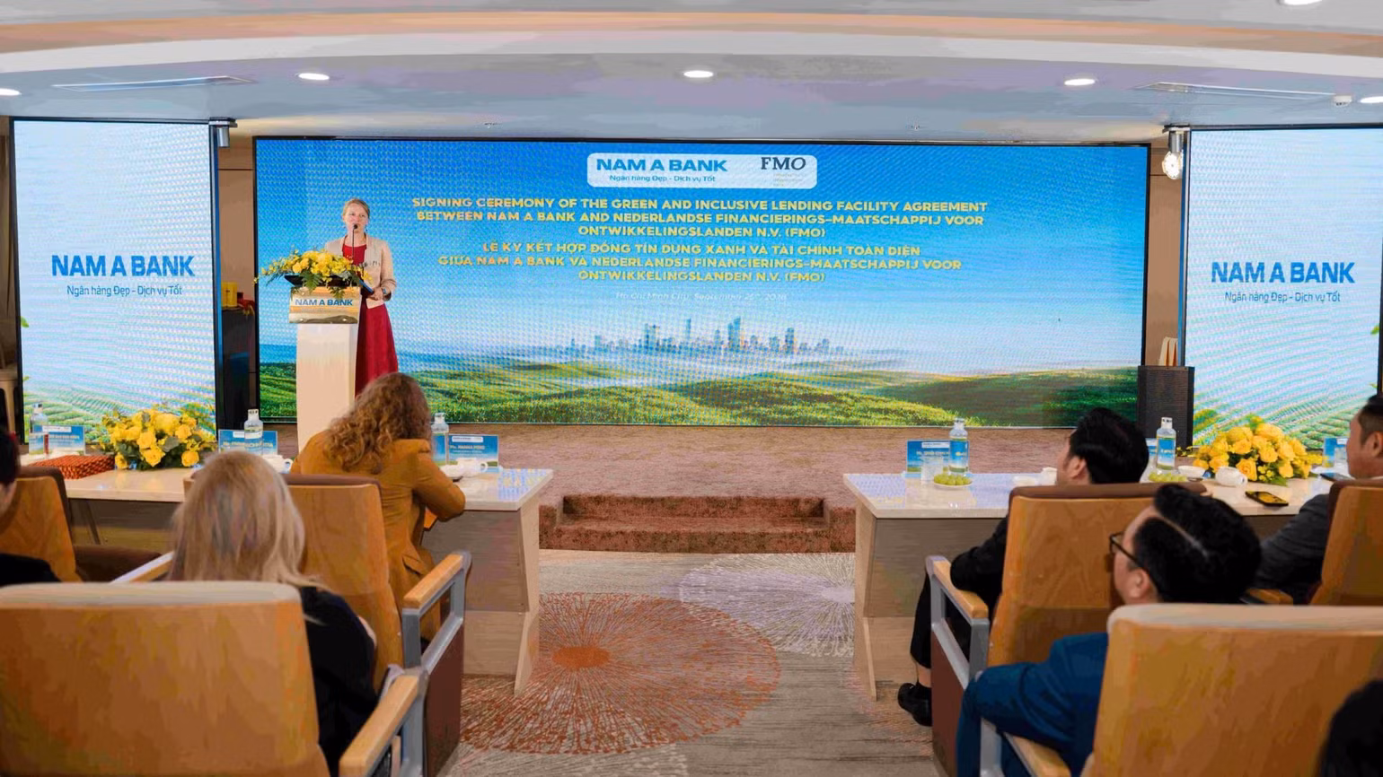 h3-nam-a-bank-von-xanh-8544.jpg