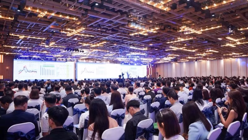 h1-hoi-thao-ai.jpg