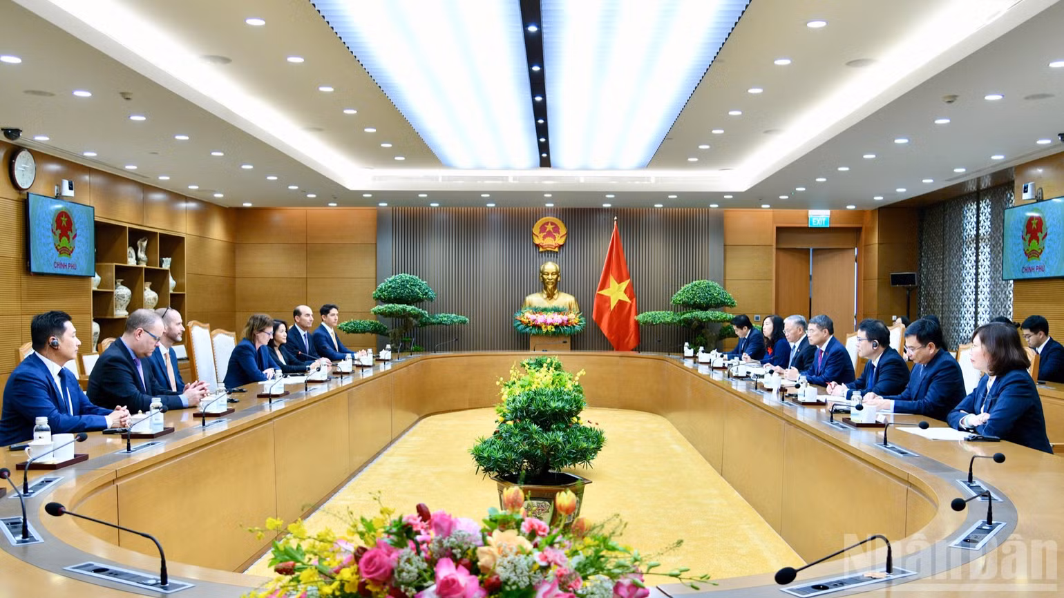 Quang cảnh buổi tiếp. (Ảnh: THANH GIANG)