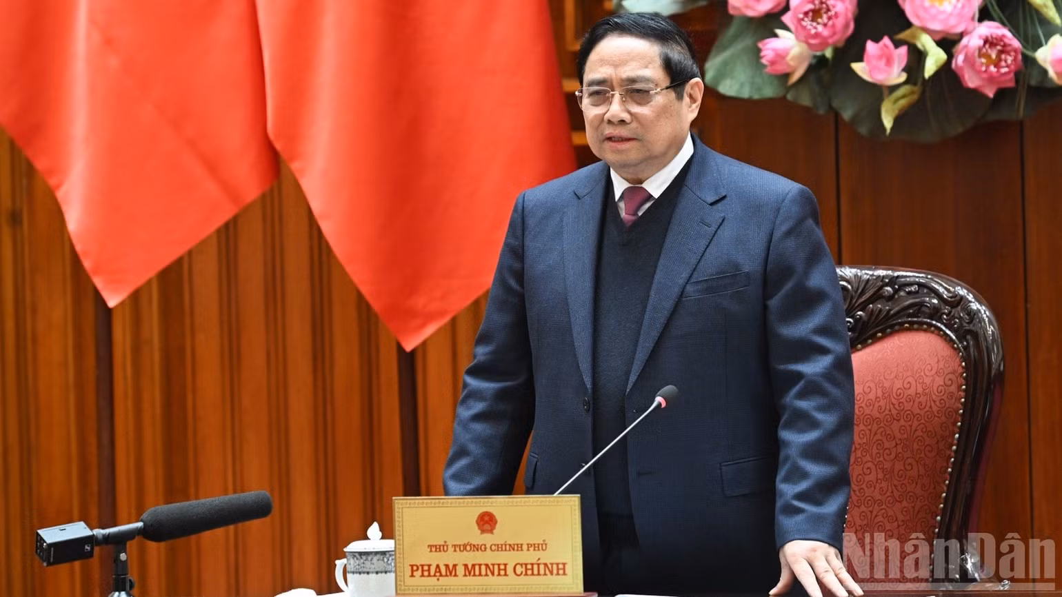Thủ tướng Phạm Minh Chính phát biểu ý kiến chỉ đạo phiên họp. (Ảnh: TRẦN HẢI)