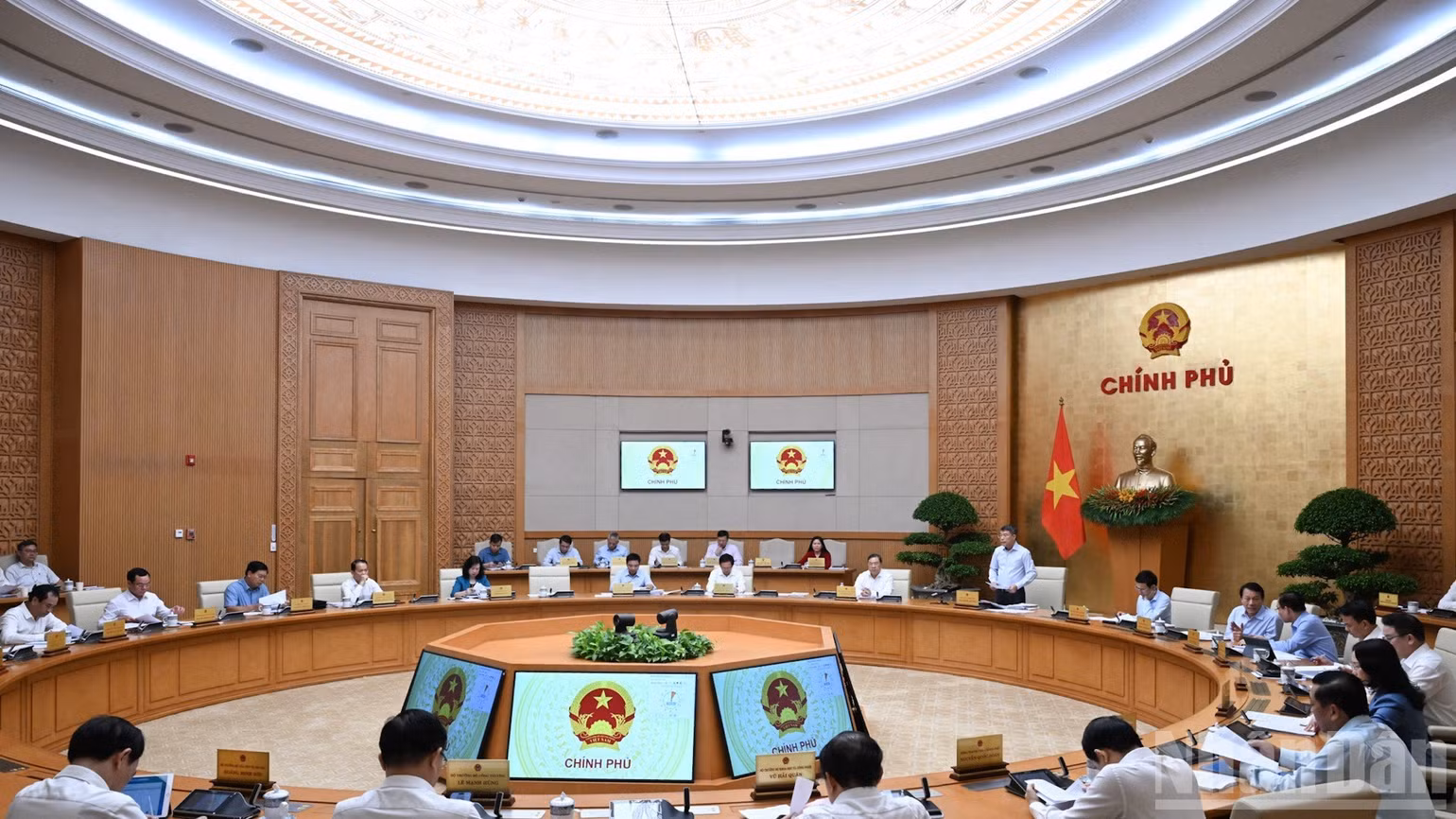 Quang cảnh phiên họp. (Ảnh: TRẦN HẢI)