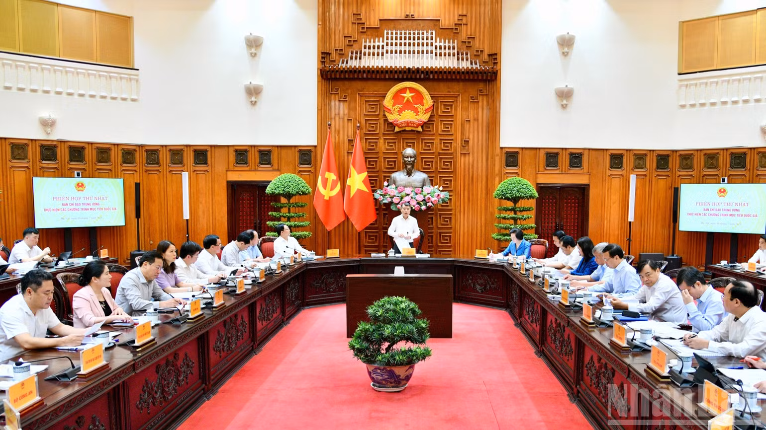 Quang cảnh phiên họp. (Ảnh: Thanh Giang)