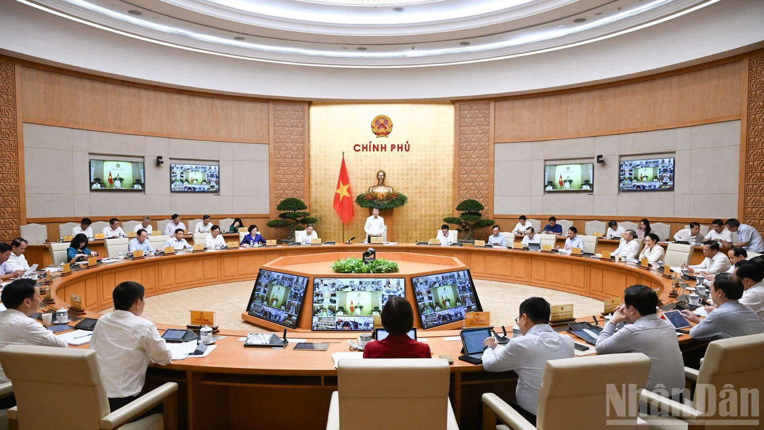 Quang cảnh phi&ecirc;n họp. (Ảnh: TRẦN HẢI)