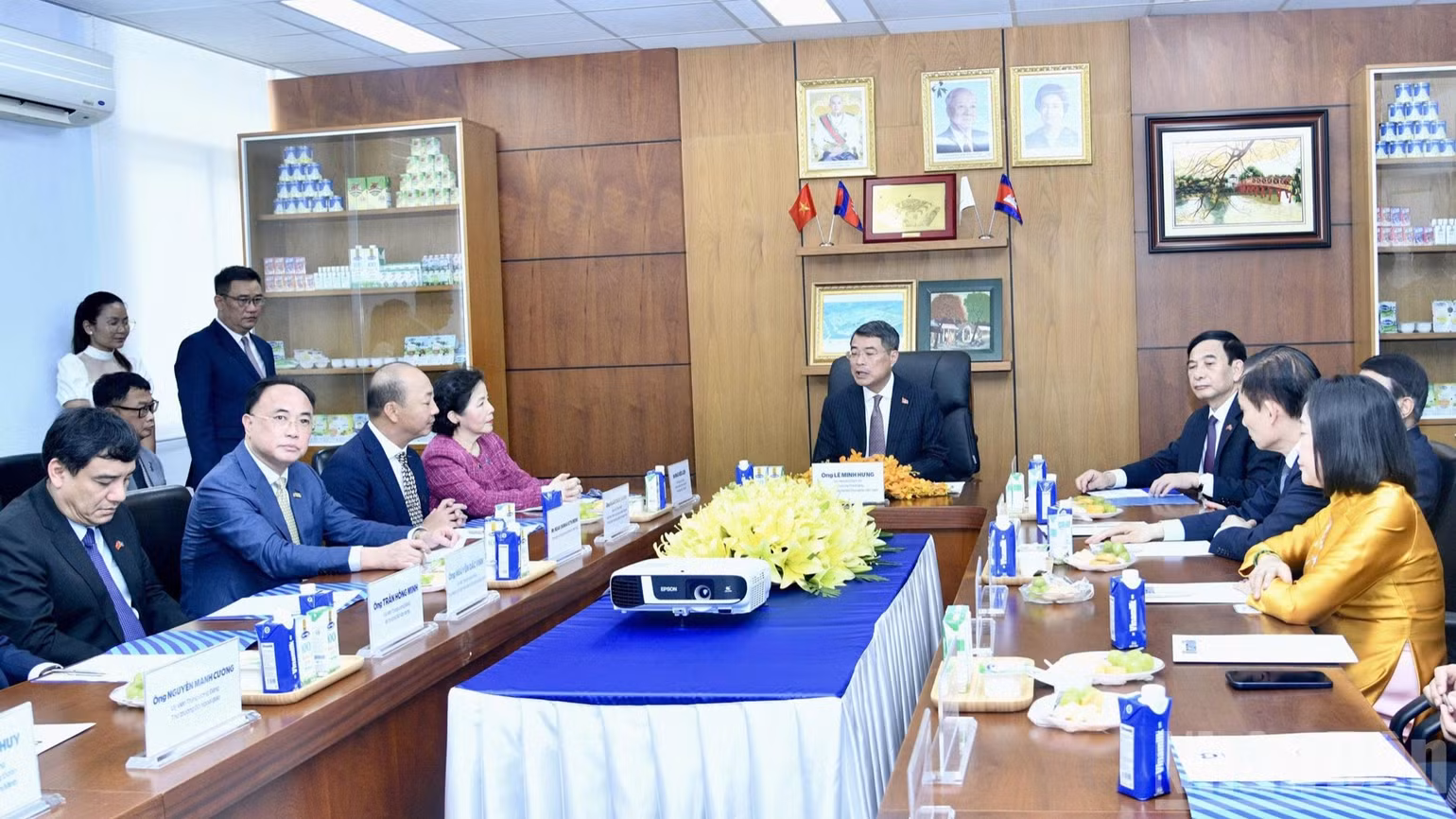 Thủ tướng Chính phủ Lê Minh Hưng phát biểu ý kiến chỉ đạo. (Ảnh: THANH GIANG)