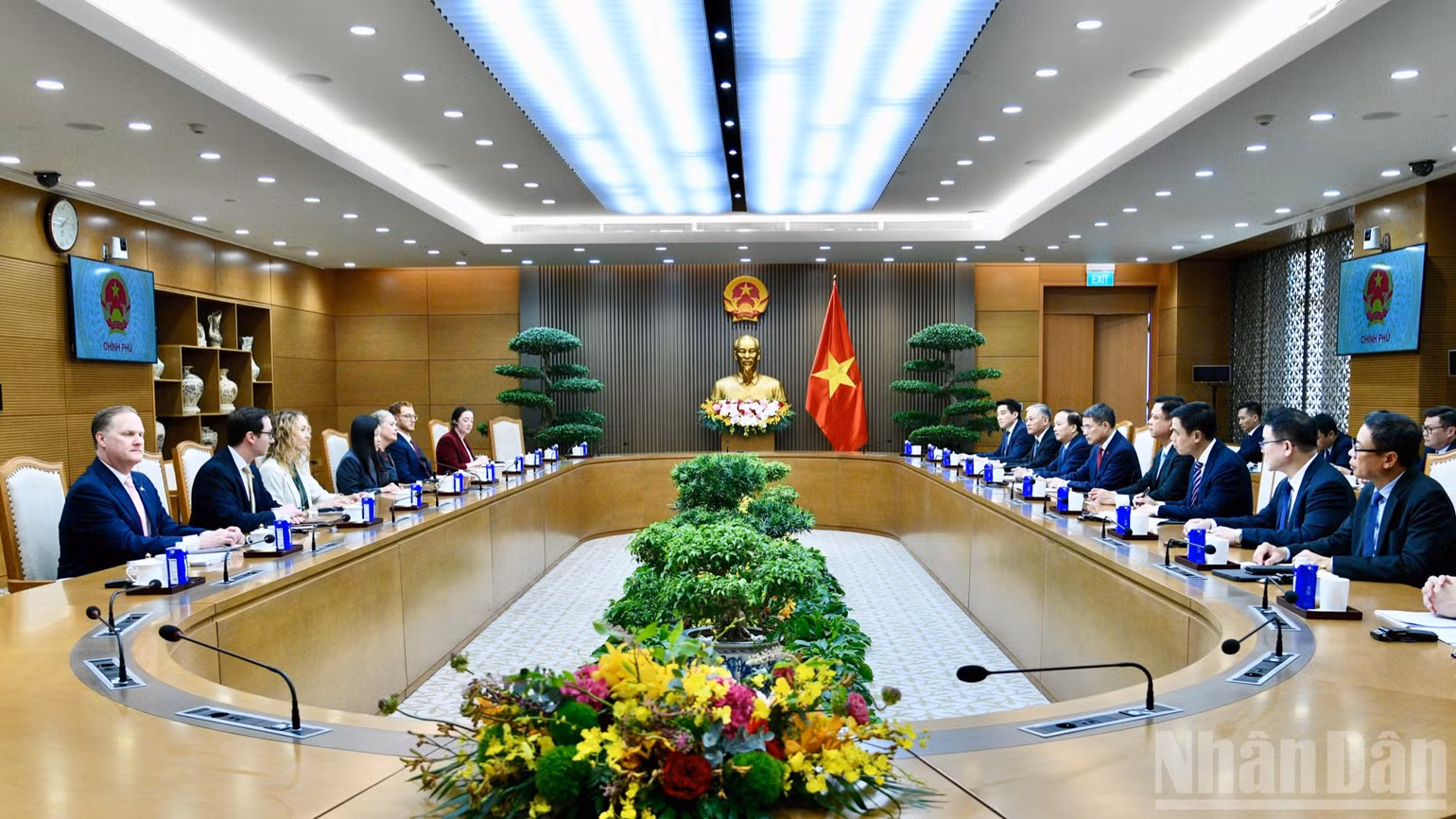 Quang cảnh buổi tiếp. (Ảnh: THANH GIANG)
