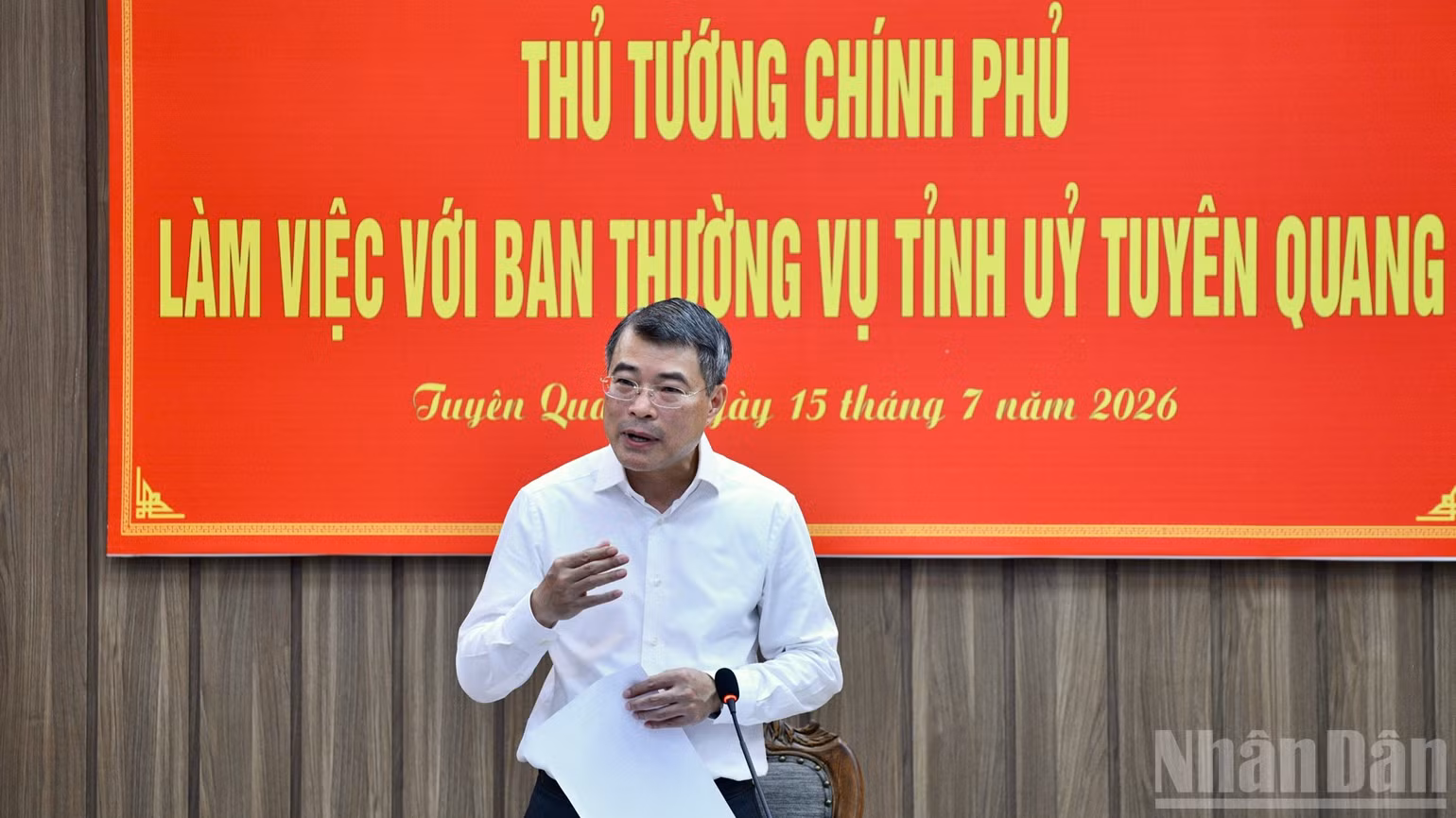 Thủ tướng Chính phủ Lê Minh Hưng yêu cầu Tuyên Quang nỗ lực vượt mọi khó khăn, quyết tâm đạt mục tiêu tăng trưởng đề ra. (Ảnh: THANH GIANG)