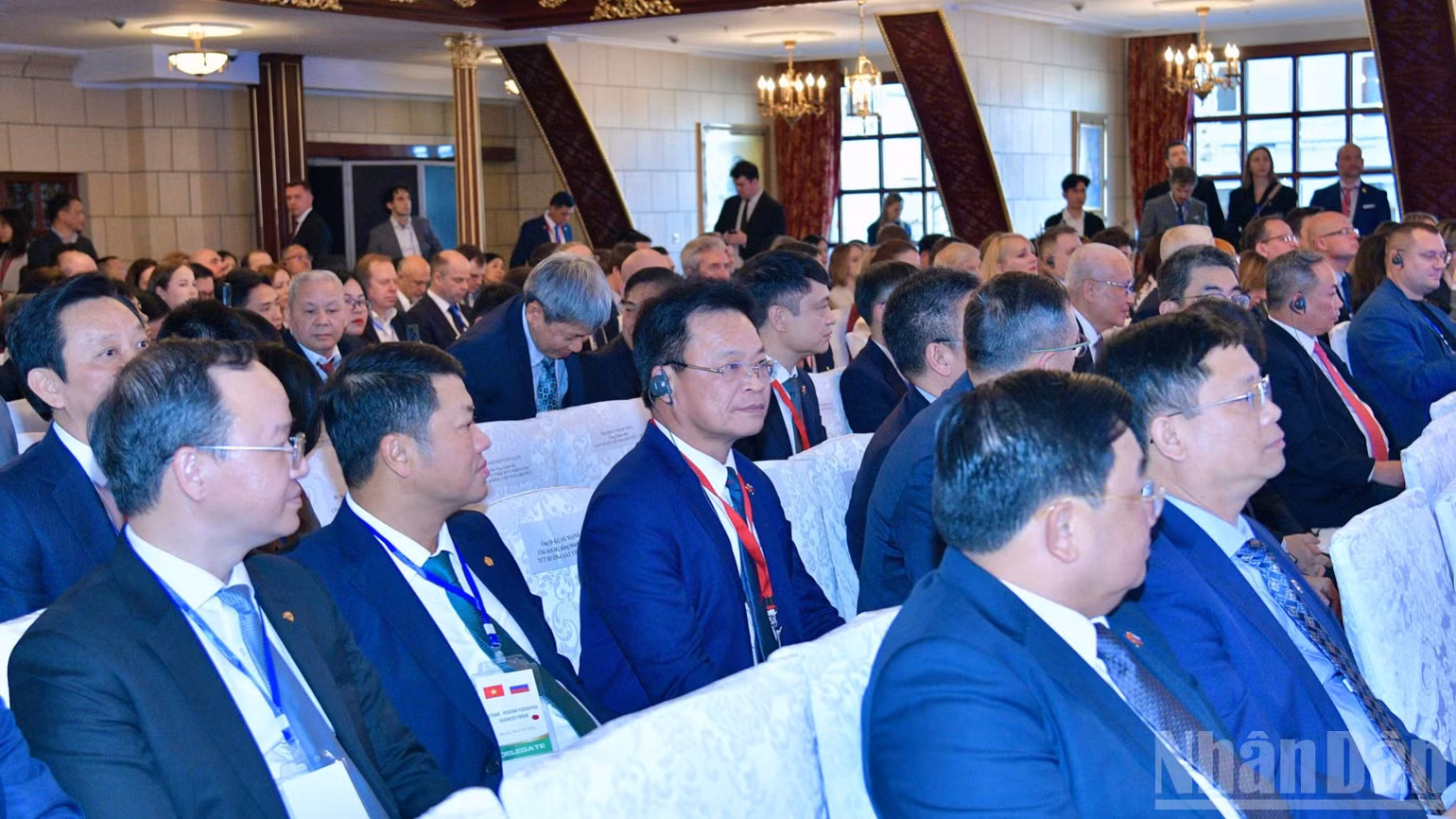 Đại biểu là lãnh đạo các tập đoàn, tổng công ty của Việt Nam tham dự Diễn đàn Doanh nghiệp Việt Nam-Liên bang Nga. (Ảnh: Thanh Giang)