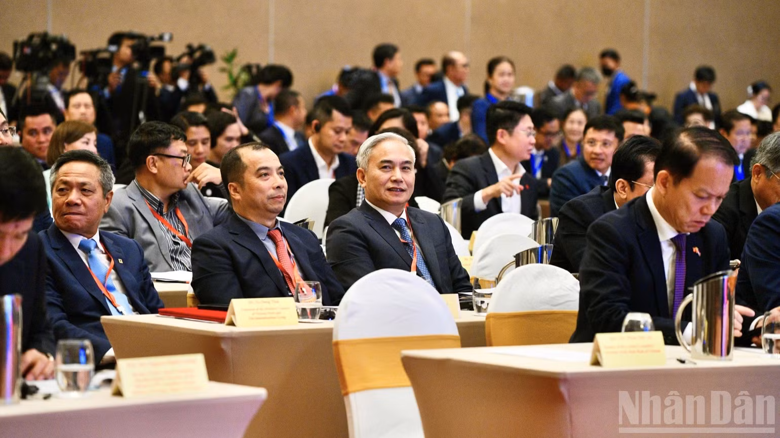 Các tập đoàn, doanh nghiệp Việt Nam tham dự Diễn đàn. (Ảnh: THANH GIANG)