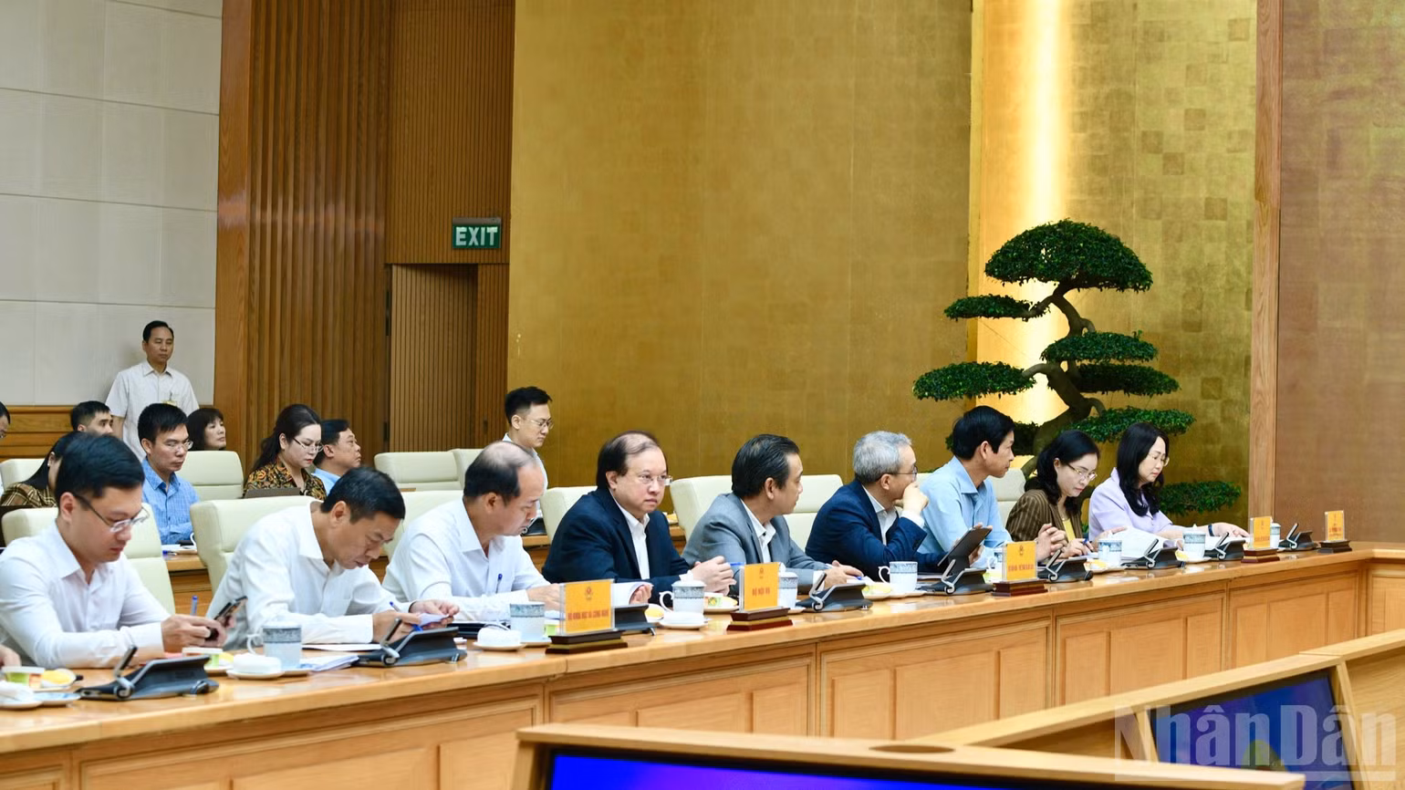 Lãnh đạo các bộ, ngành tham dự cuộc làm việc. (Ảnh: Thanh Giang)