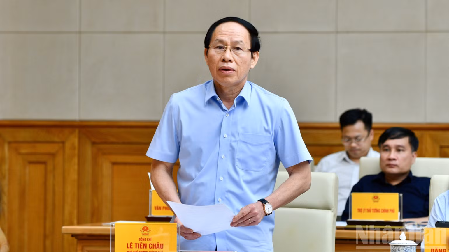 Phó Thủ tướng Lê Tiến Châu phát biểu ý kiến tại cuộc làm việc. (Ảnh: Thanh Giang)