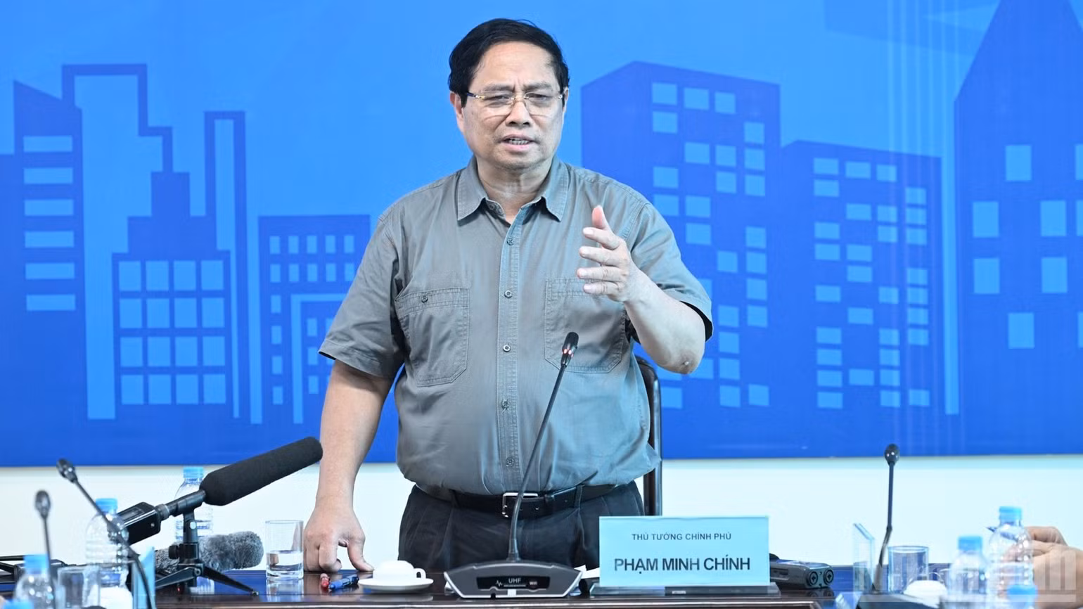 ndo_br_thu-tuong-pham-minh-chinh-phat-bieu-y-kien-chi-dao-cuoc-hop-anh-tran-hai-5306.jpg