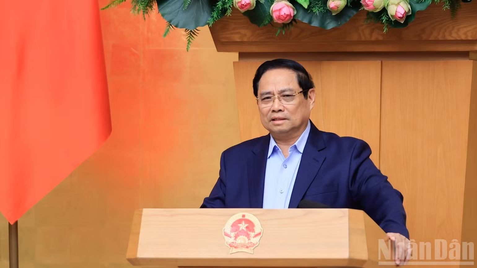 Thủ tướng Chính phủ Phạm Minh Chính phát biểu ý kiến tại phiên họp. (Ảnh: TRẦN HẢI)