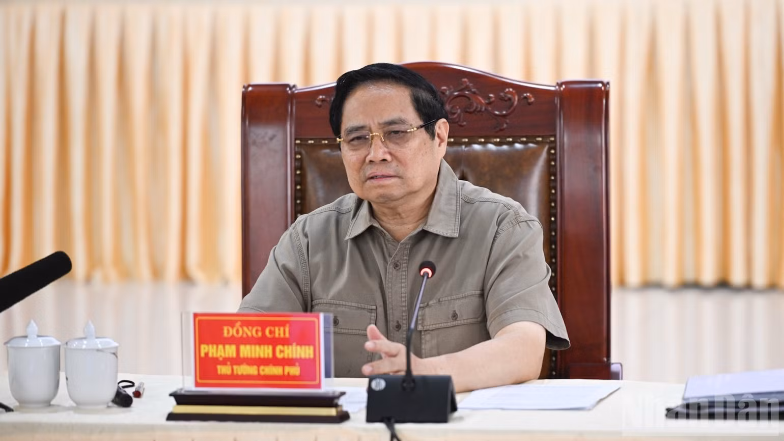Thủ tướng Phạm Minh Chính phát biểu ý kiến tại cuộc làm việc. (Ảnh: Trần Hải)