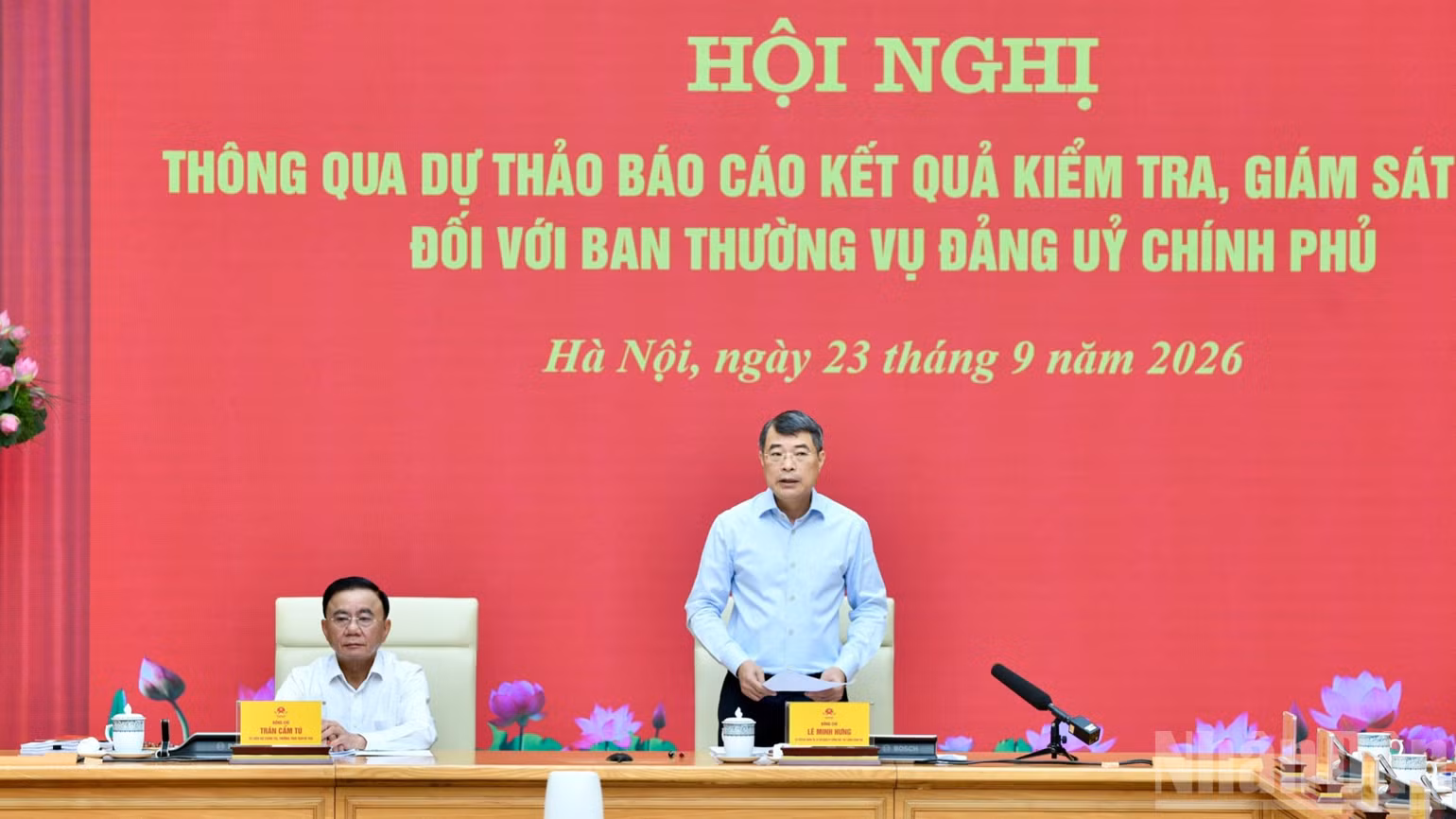 Bí thư Đảng ủy Chính phủ, Thủ tướng Chính phủ Lê Minh Hưng nêu rõ, Ban Thường vụ Đảng ủy Chính phủ sẽ khẩn trương cụ thể hóa các ý kiến, kiến nghị thành nhiệm vụ, giải pháp và tổ chức thực hiện nghiêm túc, thực chất, đúng tiến độ. (Ảnh: THANH GIANG)