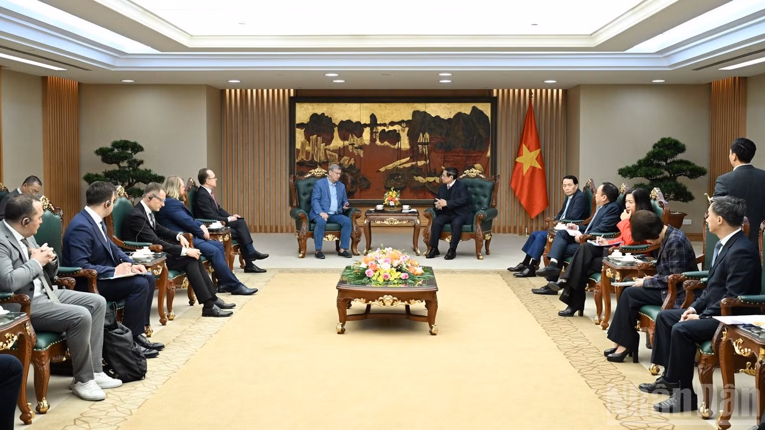 Quang cảnh buổi tiếp. (Ảnh: TRẦN HẢI)