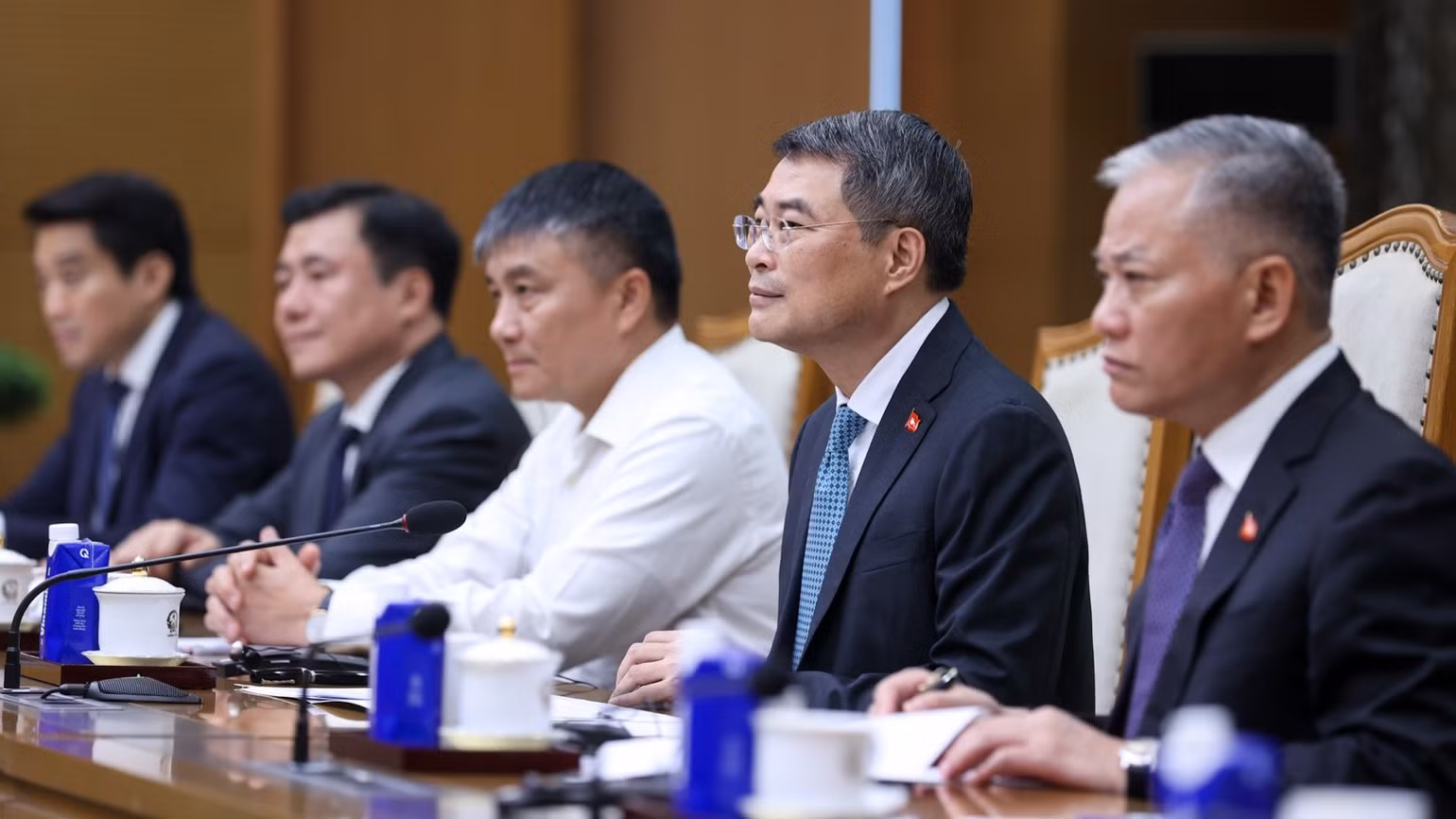 Thủ tướng Chính phủ Lê Minh Hưng phát biểu ý kiến tại buổi tiếp. (Ảnh: Nhật Bắc/VGP)
