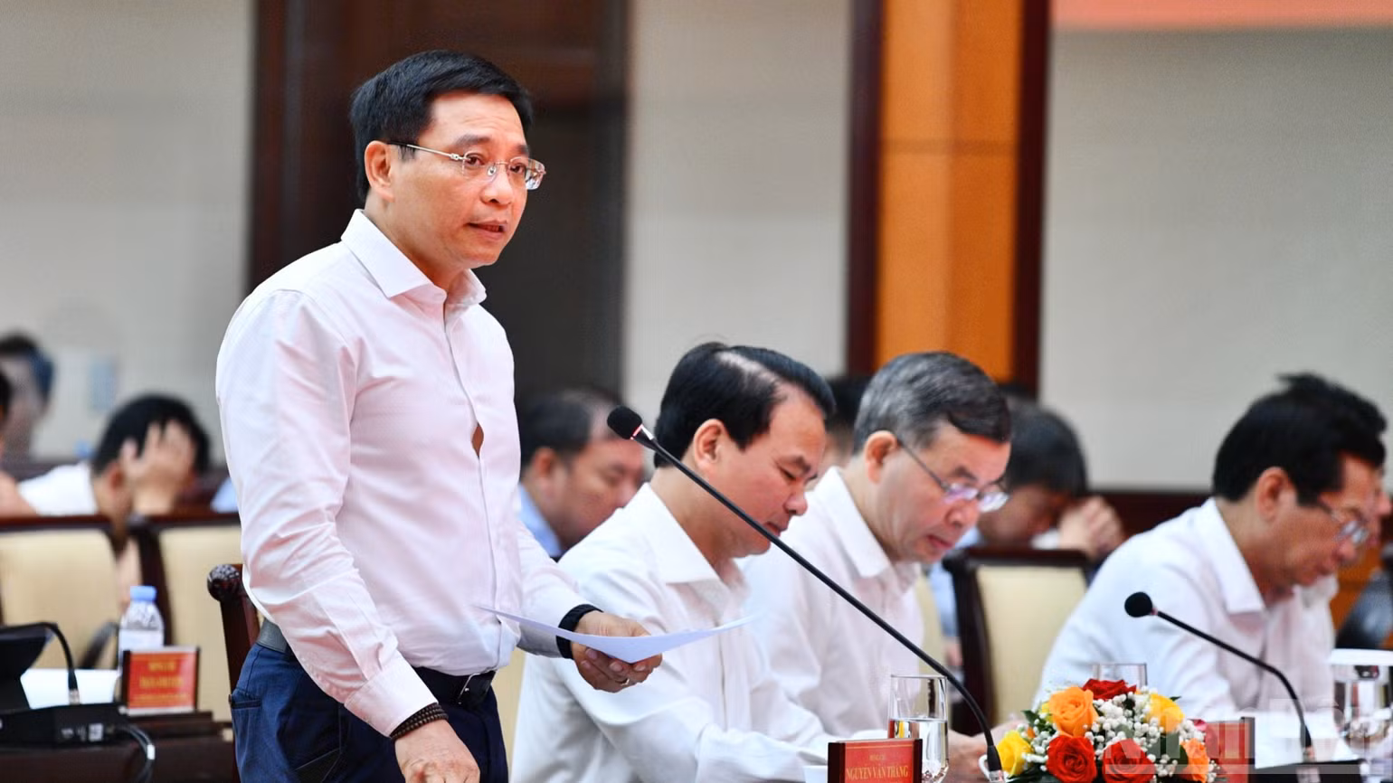 Phó Thủ tướng Chính phủ Nguyễn Văn Thắng phát biểu ý kiến tại cuộc làm việc. (Ảnh: THANH GIANG)