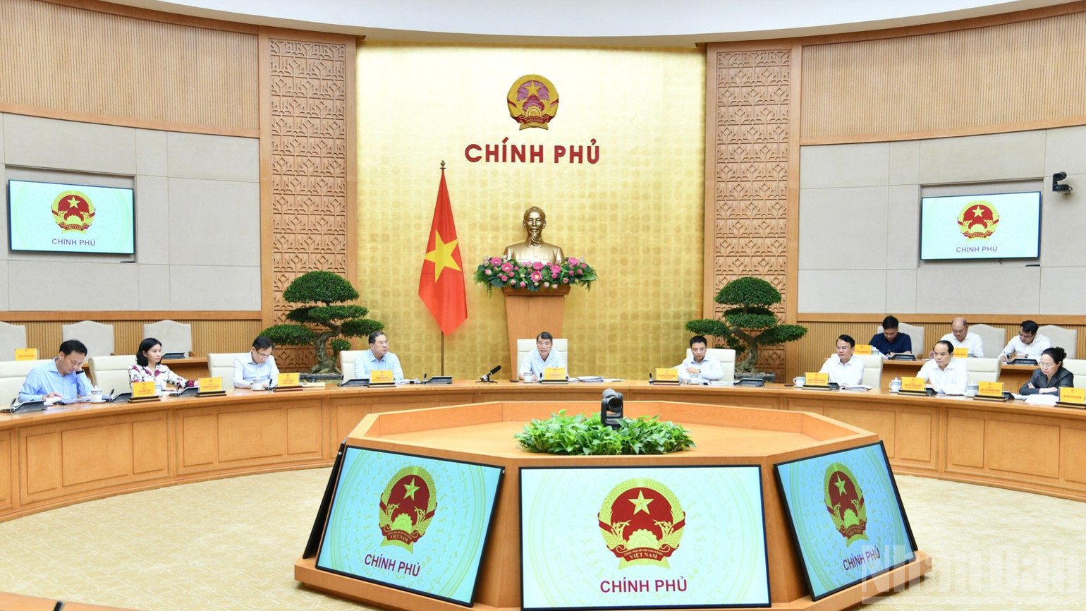 Quang cảnh cuộc họp. (Ảnh: THANH GIANG)