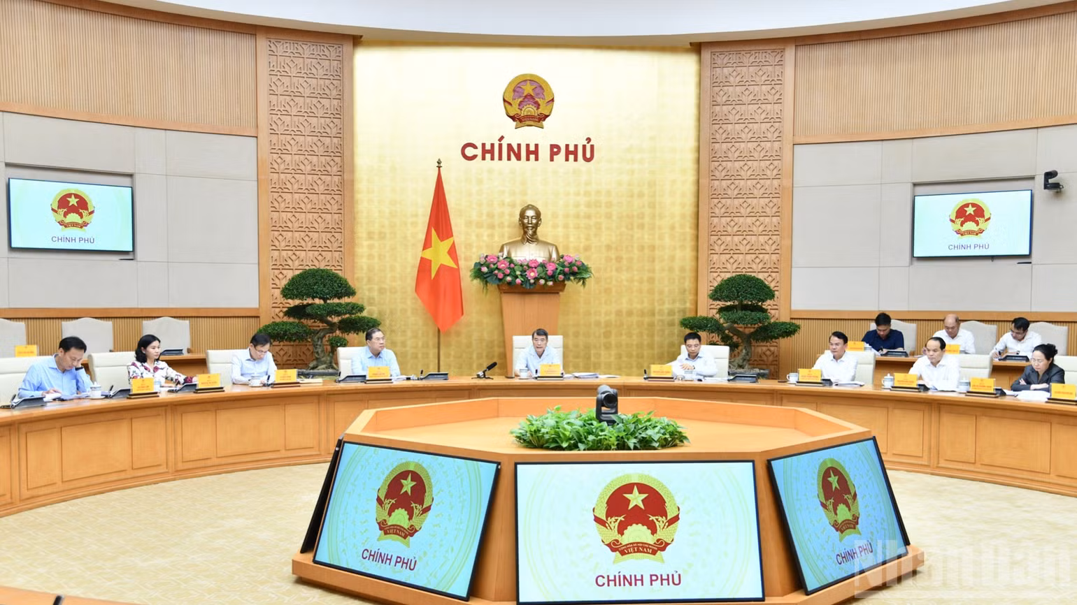 Quang cảnh cuộc họp. (Ảnh: THANH GIANG)