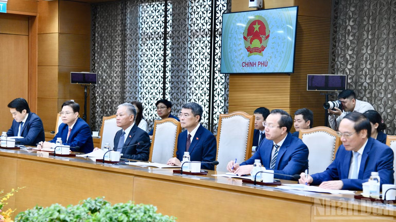 Thủ tướng Chính phủ Lê Minh Hưng và lãnh đạo một số bộ, ngành Việt Nam tham dự buổi tiếp. (Ảnh: Thanh Giang)