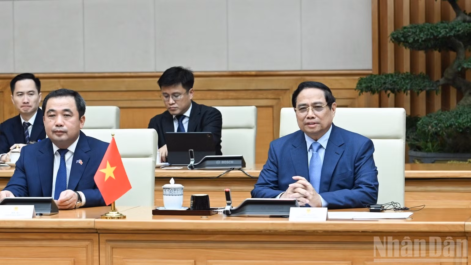 Thủ tướng Chính phủ Phạm Minh Chính phát biểu ý kiến tại cuộc hội kiến. (Ảnh: TRẦN HẢI)