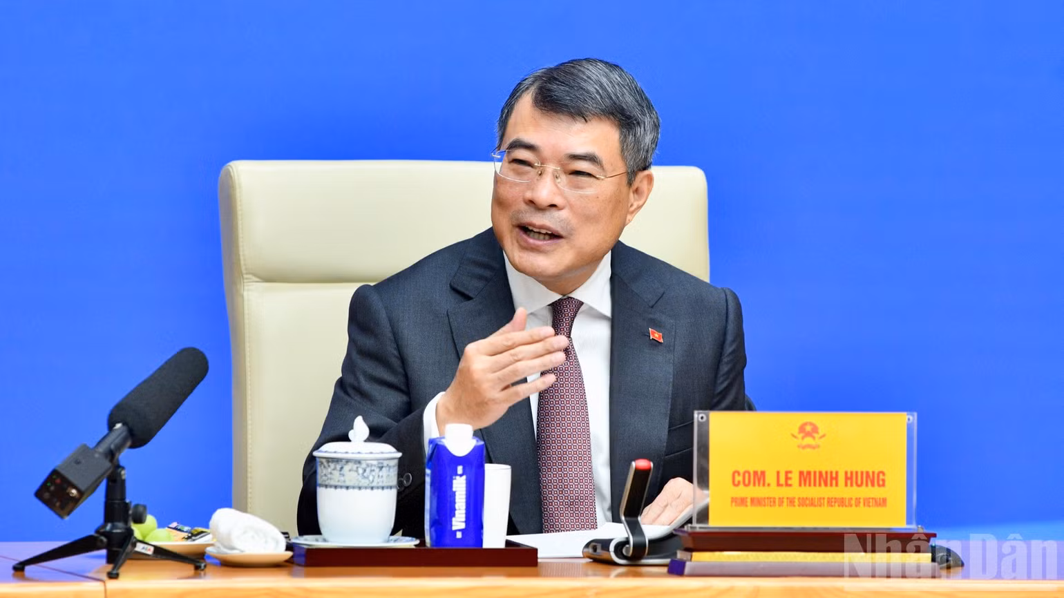 Thủ tướng Chính phủ Lê Minh Hưng mong các doanh nghiệp Trung Quốc tiếp tục xác định Việt Nam là địa bàn đầu tư, sản xuất, kinh doanh lâu dài. (Ảnh: THANH GIANG)