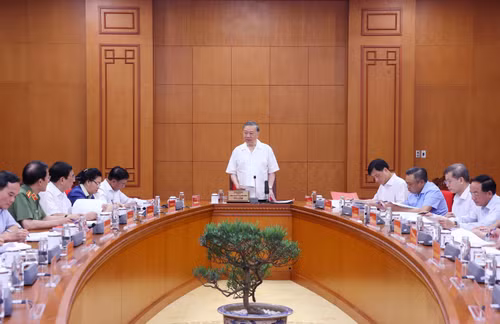 vna-potal-tong-bi-thu-chu-tich-nuoc-to-lam-chu-tri-cuoc-lam-viec-ve-de-an-xay-dung-xa-hoi-trat-tu-ky-cuong-an-toan-lanh-manh-van-minh-hai-hoa-phat-tr-8802147-1.jpg