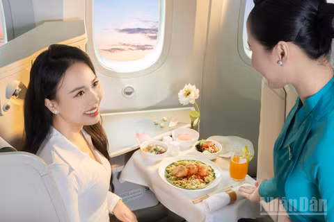 Vietnam Airlines trở thành hãng hàng không châu Á đầu tiên giành danh hiệu “Hãng hàng không có ẩm thực tốt nhất thế giới 2026”. (Ảnh: TRUNG PHONG)
