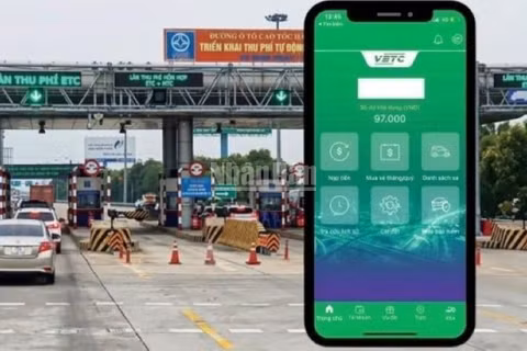 VETC quyết định chưa áp dụng và tạm dừng triển khai chính sách phí dịch vụ VETC này để rà soát, lắng nghe thêm ý kiến khách hàng và xây dựng giải pháp phù hợp hơn. (Ảnh: HUYỀN THANH)
