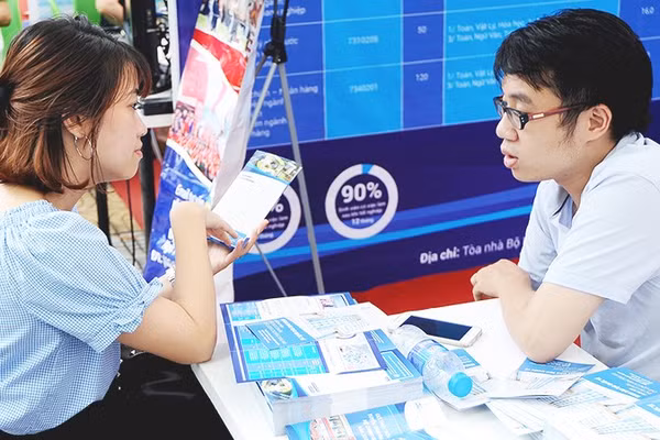 IELTS vẫn có giá trị trong tuyển sinh, nhưng không còn mặc nhiên trở thành một điểm cộng thêm vào kết quả xét tuyển. Ảnh: NAM HẢI