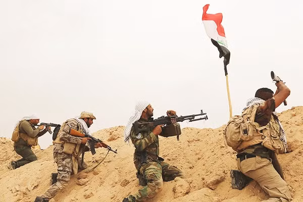 Quân đội Iraq trong một chiến dịch chống IS. Ảnh: CNN