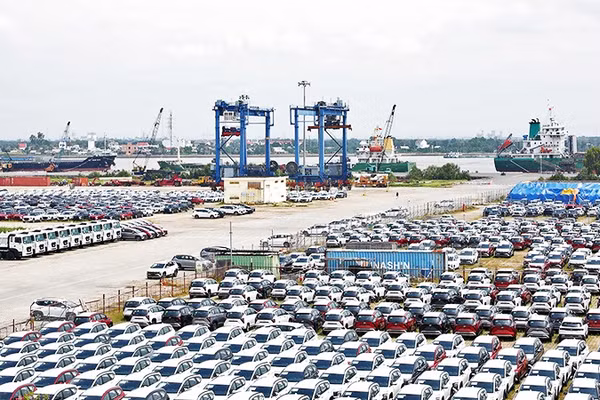 Các ngành thương mại, logistics vẫn duy trì "Chỉ số Niềm tin kinh doanh" cao. Ảnh: ANH QUÂN