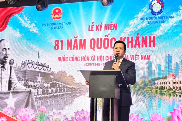 Đại sứ Hà Hoàng Hải phát biểu tại Lễ kỷ niệm 81 năm Quốc khánh nước Cộng hòa xã hội chủ nghĩa Việt Nam. (Ảnh: Đại sứ quán Việt Nam tại Ba Lan cung cấp) 