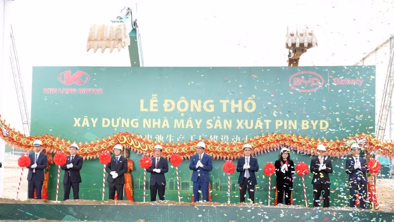 Lễ động thổ xây dựng Nhà máy sản xuất pin BYD.