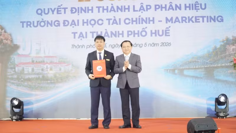 hoc-vien-marketing-8862.jpg