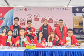 Hoạt động tư vấn tuyển sinh, hướng nghiệp Trường đại học Việt Nhật. (Ảnh: VJU)