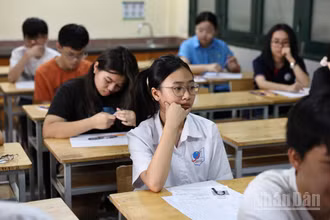 Học sinh phổ thông (Ảnh: ĐẠI THẮNG)