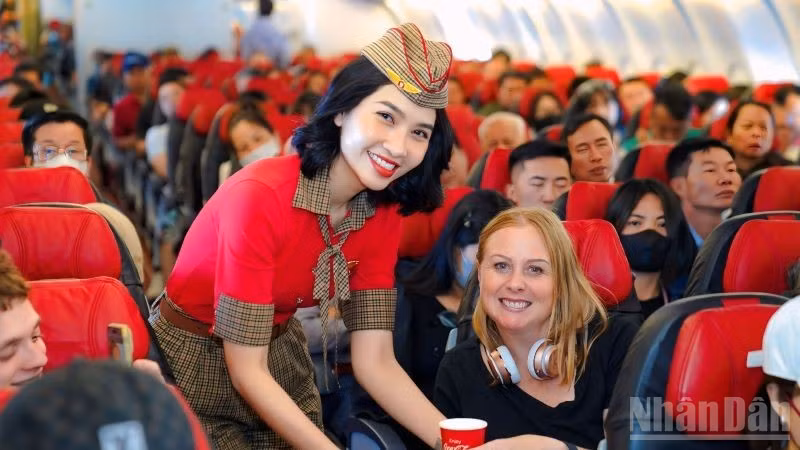 ndo_br_vj-flight-crew-5357.jpg