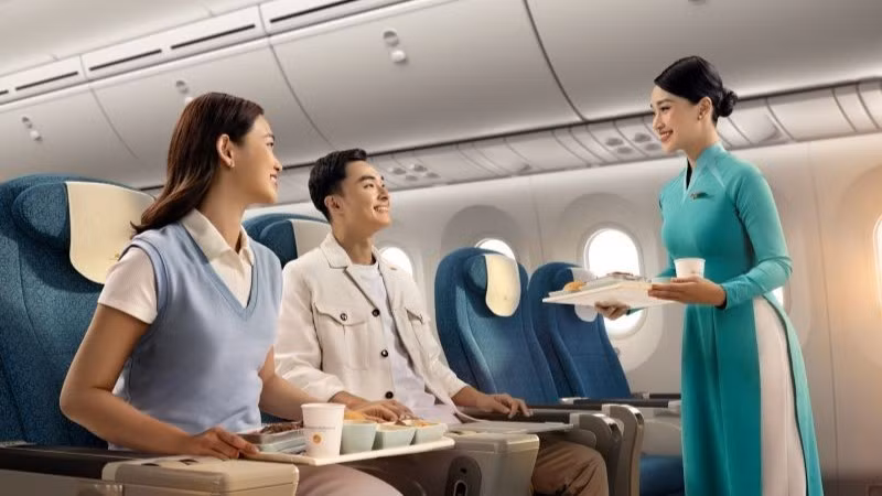 2-vietnam-airlines-duoc-hanh-khach-binh-chon-vao-top-2-hang-hang-khong-duoc-yeu-thich-nhat-khu-vuc-trung-a-va-dong-nam-a-7538-9355.jpg
